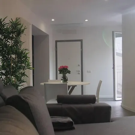 Un Balcone Sul Apartamento *